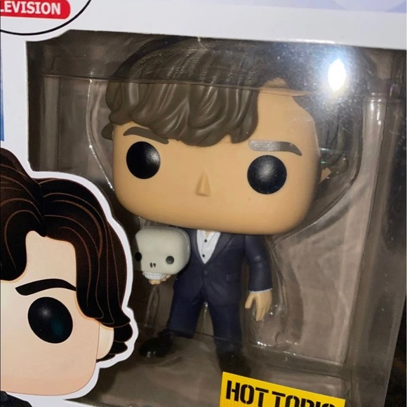 Funko pop Sherlock with skull #290. - Picture 8 of 8
